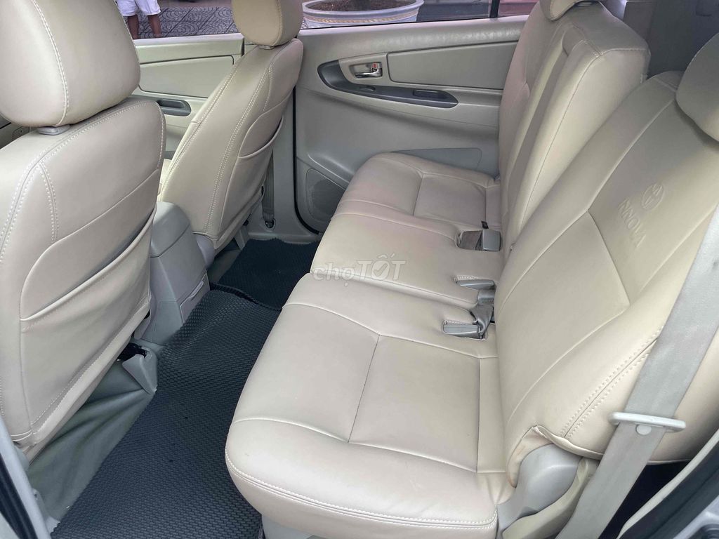 Toyota Innova 2014E Bạc. Mua bán Ô tô tại Thành phố Thuận An Bình Dương được đăng bởi Lâm Trí Khiêm hình 13