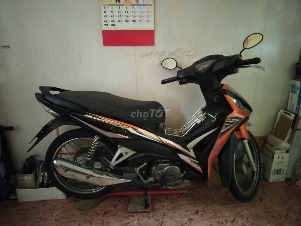 WAVE RSX FI chính chủ tiết kiệm xăng. Mua bán Xe máy tại Quận 5 Tp Hồ Chí Minh được đăng bởi Phụng Bùi hình 3