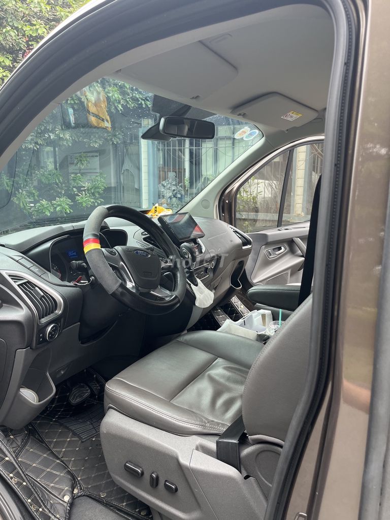 Ford Tourneo 2019 Titanium 2.0 AT - 8500000000 km. Mua bán Ô tô tại Huyện Nhơn Trạch Đồng Nai được đăng bởi Văn Xướng  hình 2