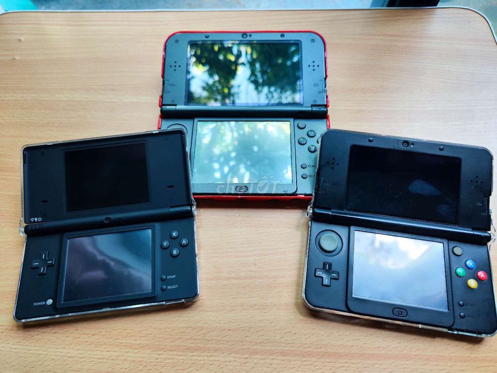 Máy chơi game New 3ds, dsi. Mua bán Thiết bị chơi game tại Quận Hà Đông Hà Nội được đăng bởi Bùi Trọng Tấn hình 1