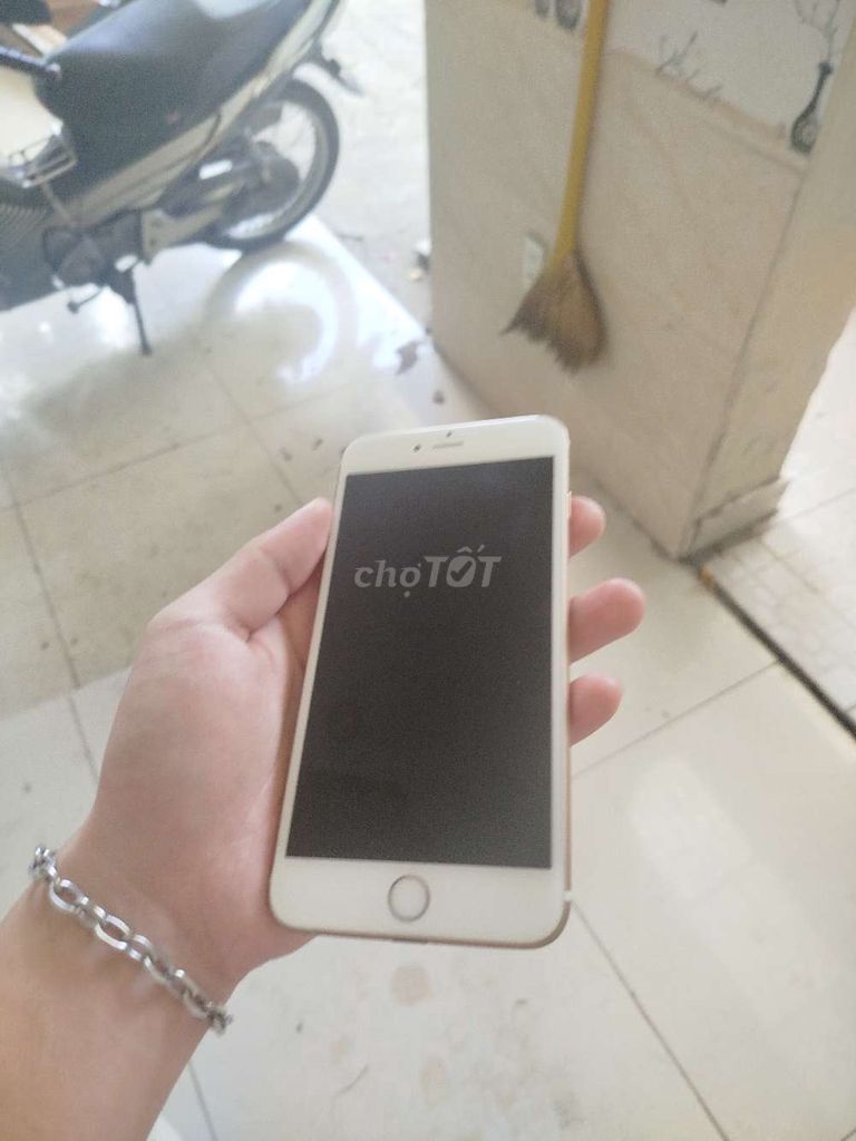 Apple iPhone 6s Plus 128GB Vàng Like New. Mua bán Điện thoại tại Thành phố Thủ Đức Tp Hồ Chí Minh được đăng bởi ben hình 1