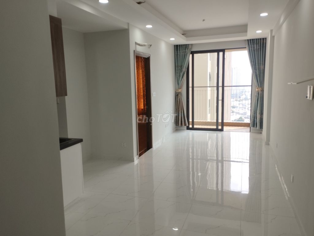 Căn hộ 65m2 2PN2WC có rèm, giàn phơi - OPAL SKYLINE Lái Thiêu Thuận An