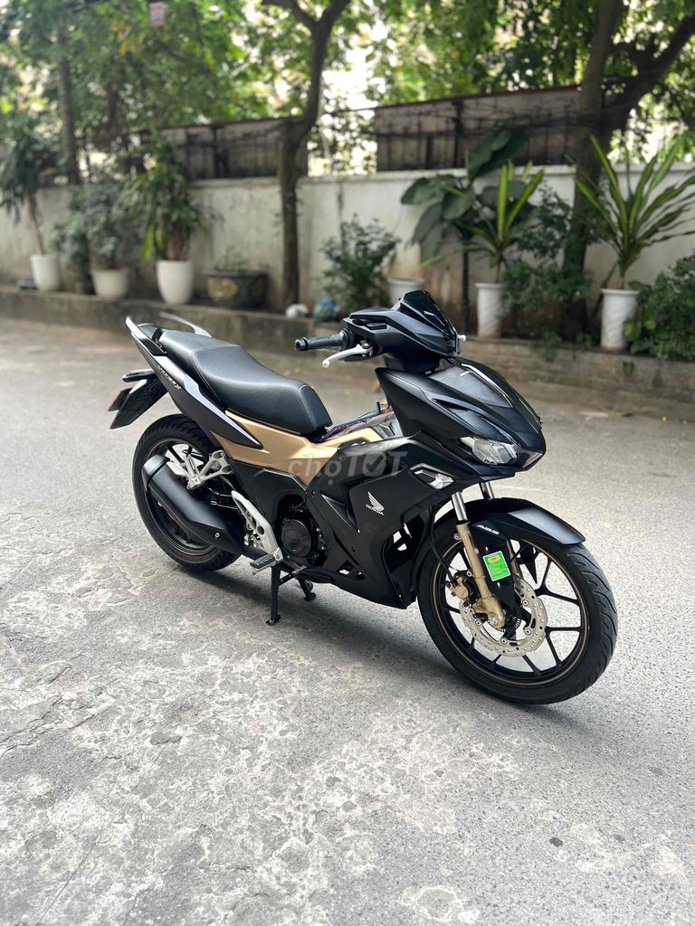 Xe Máy Anh Thao Winner V3 150abs màu đen. Mua bán Xe máy tại Quận Cầu Giấy Hà Nội được đăng bởi shop xe may cũ anh thao hình 1