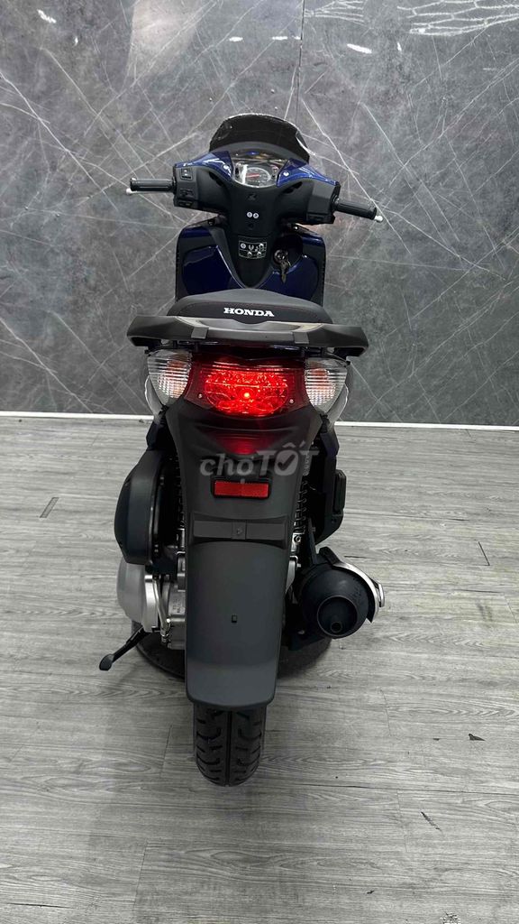 SH Ý 2012 150i HSCT. Mua bán Xe máy tại Quận Tân Phú Tp Hồ Chí Minh được đăng bởi  Võ SH318 hình 4