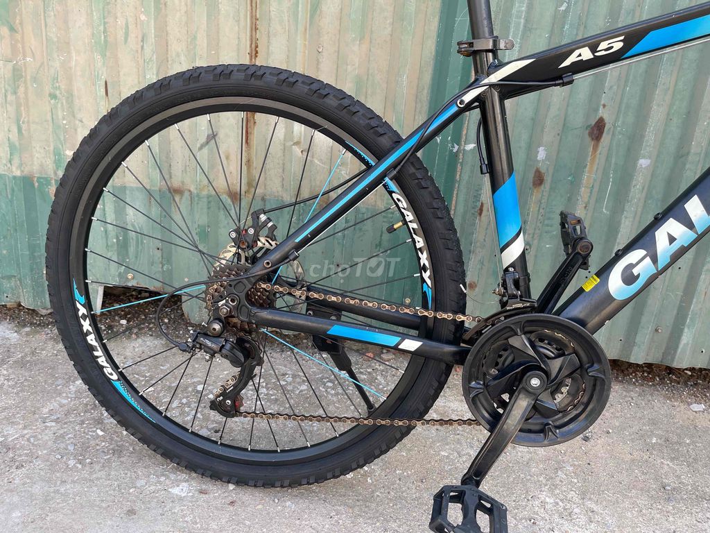 GALAXY NHÔM 26” còn RẤT MỚI. Mua bán Xe đạp tại Quận Thanh Xuân Hà Nội được đăng bởi Sơn Lâm Bike 30 Ngõ 345 Khương Trung HN hình 2