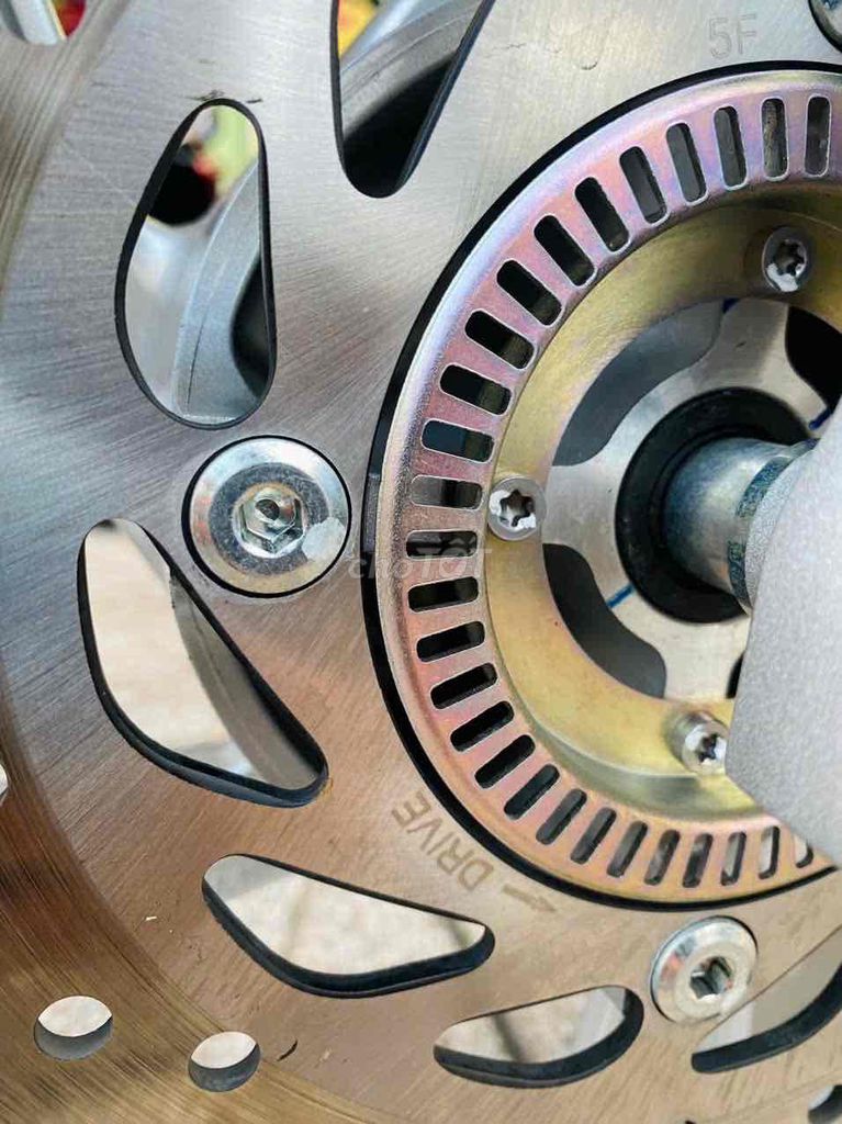 Honda SH160ABS 2025 Đỏ 1400 km. Mua bán Xe máy tại Quận Ninh Kiều Cần Thơ được đăng bởi CHXM Tân Liên Hưng 2 hình 9