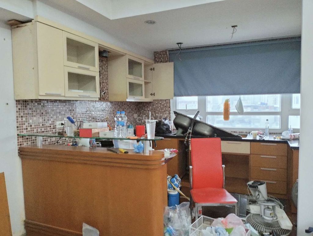 Tủ bếp, Sopha, kệ tivi, thiết bị WC có quầy đảo. Mua bán Tủ, kệ gia đình tại Quận Cầu Giấy Hà Nội được đăng bởi Dang Hieu hình 1