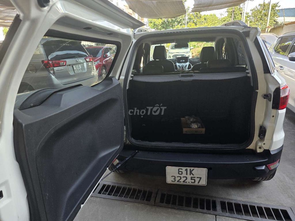 2014 1.5L Titanium AT - 99000 km giá tốt. Mua bán Ô tô tại Thành phố Dĩ An Bình Dương được đăng bởi Huy Luân Auto hình 13