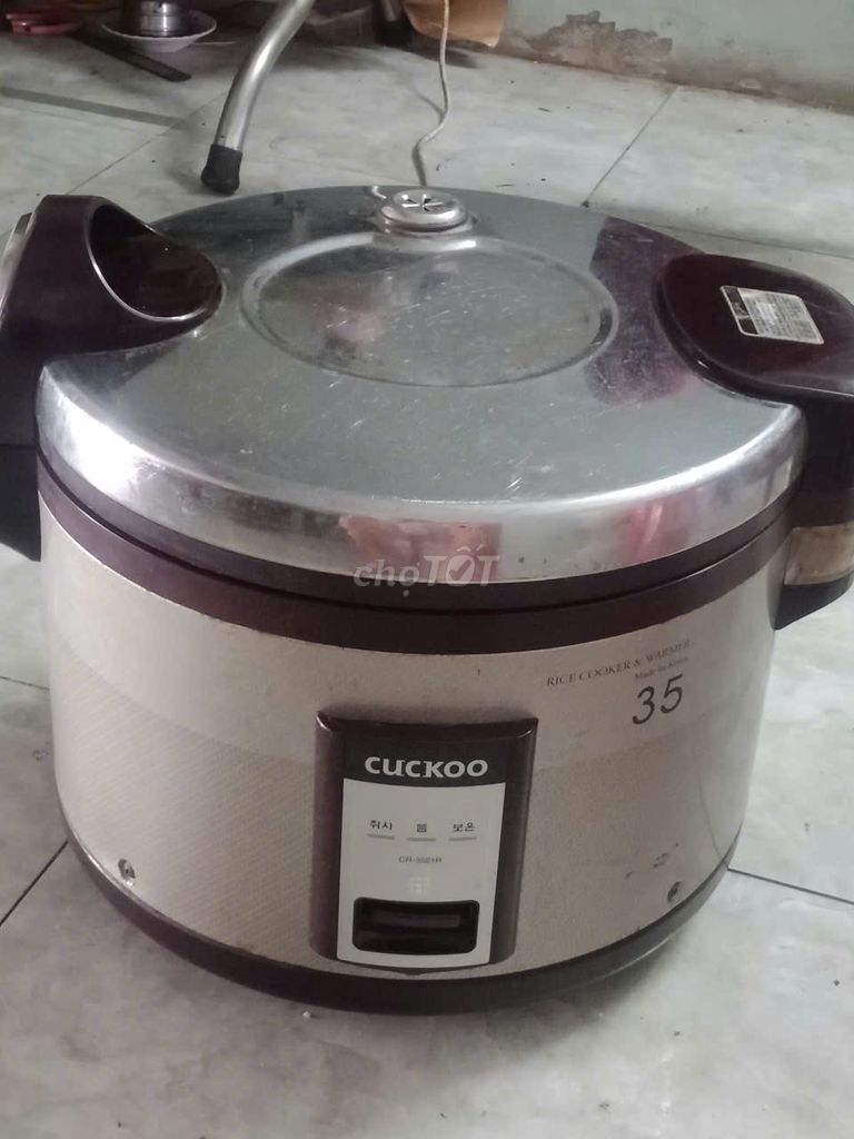 Nồi cơm điện Cuckoo 6.3L Nâu. Mua bán Bếp, lò, đồ điện nhà bếp tại Huyện Cần Giuộc Long An được đăng bởi Vukiet Hong hình 1