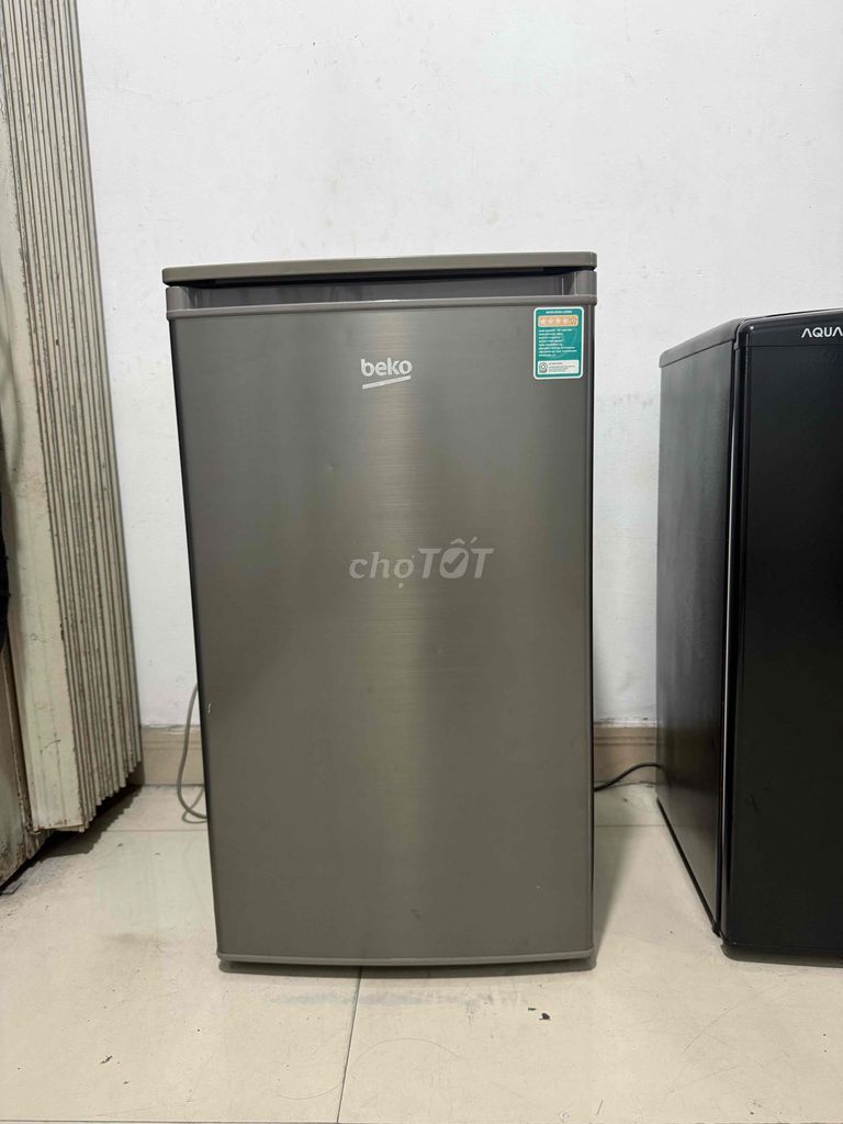 Tủ lạnh Beko 92L tiết kiệm điện hoạt động tốt. Mua bán Tủ lạnh tại Quận 12 Tp Hồ Chí Minh được đăng bởi huỳnh kiệt hình 1