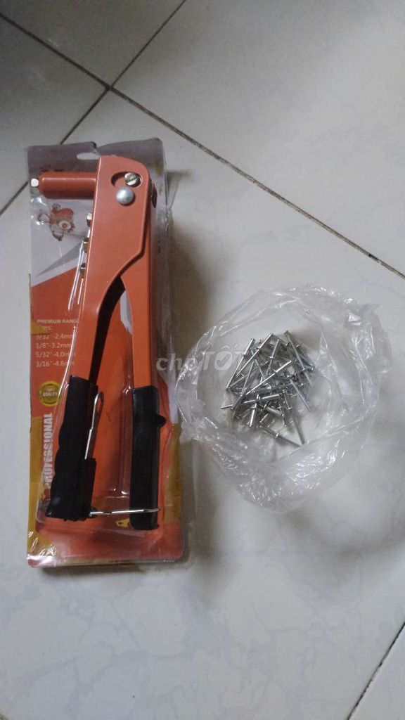 Kìm rút đinh tán Cam Kim loại Mới 100%. Mua bán Đồ chuyên dụng, Giống nuôi trồng tại Quận 3 Tp Hồ Chí Minh được đăng bởi Vo Duy Nghia hình 1