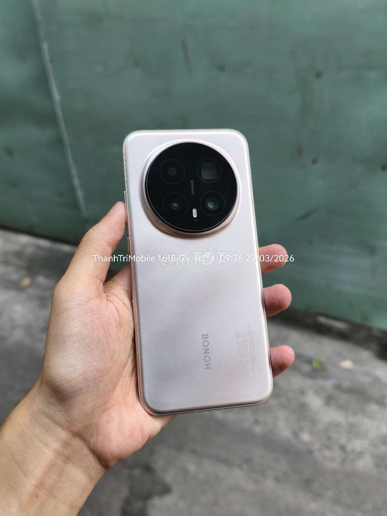 Honor Magic 8 Pro Vàng 16/1TB Quốc Tế kèm sạc zin. Mua bán Điện thoại tại Quận Gò Vấp Tp Hồ Chí Minh được đăng bởi Thanh Tri hình 1