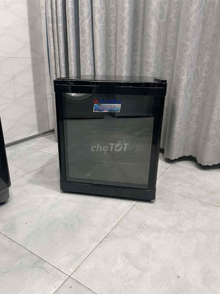 Tủ mát Alaska Mini 50l . LC50 đen zin sạch đẹp