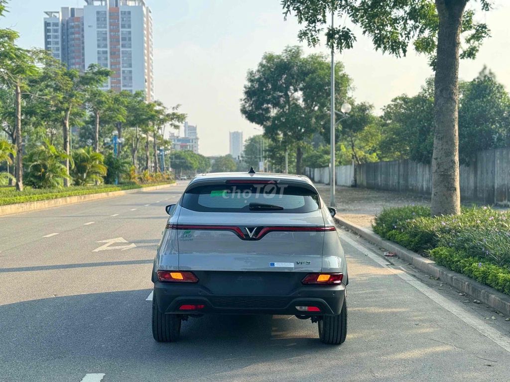 VinFast Vf5 sx 2025 - 10000 km. Mua bán Ô tô tại Quận Cầu Giấy Hà Nội được đăng bởi MYCAR EV hình 4