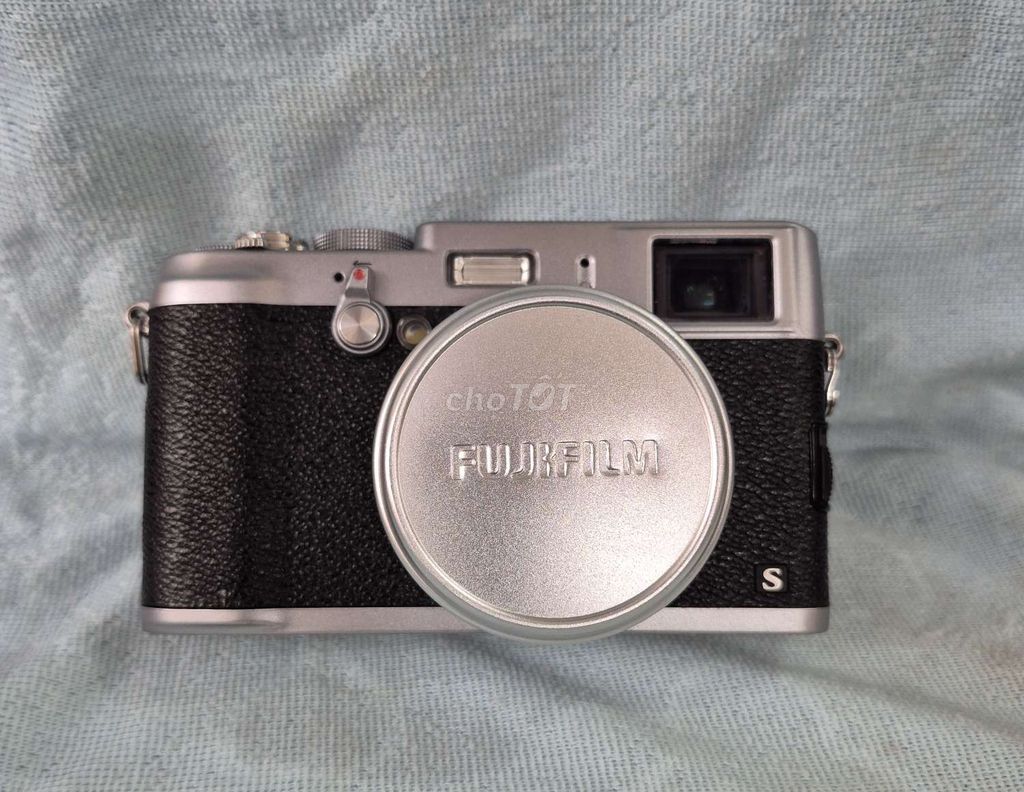 Máy ảnh Fujifilm X100S Bạc Đen. Mua bán Máy ảnh, Máy quay tại Quận 1 Tp Hồ Chí Minh được đăng bởi A trí hình 1