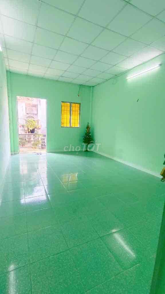 SÁT P15 - TÂN BÌNH - HẺM XE HƠI - SHR 50M2  - GIÁ HƠN 3 TỶ XÍU