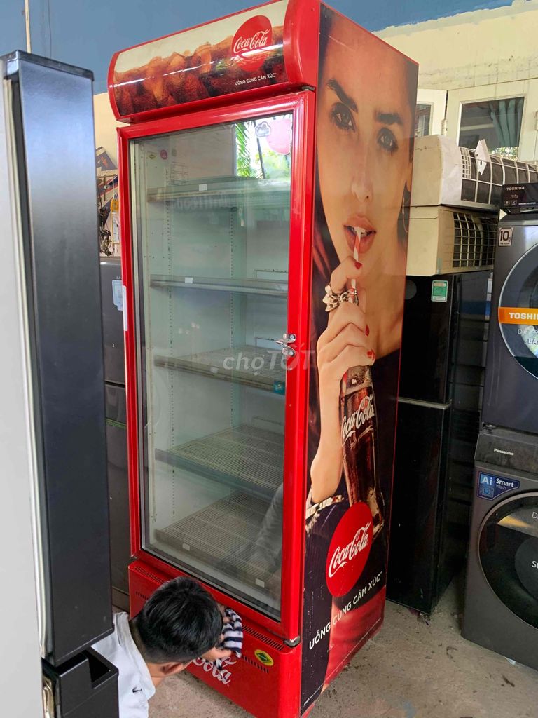 Tủ mát Coca-Cola 650L Đỏ. Mua bán Tủ lạnh tại Huyện Châu Đức Bà Rịa - Vũng Tàu được đăng bởi Hà Minh hình 1