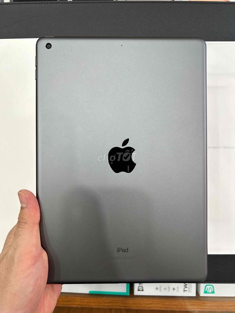 iPad Gen 9 64GB Xám máy đẹp bảo hành 12 tháng. Mua bán Máy tính bảng tại Thành phố Buôn Ma Thuột Đắk Lắk được đăng bởi Nguyễn Hoàng hình 1