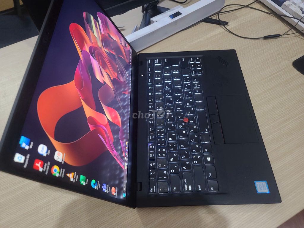 Lenovo Thinkpad X1 Carbon Gen 6 I5 Có Cảm Ứng. Mua bán Laptop tại Huyện Bình Chánh Tp Hồ Chí Minh được đăng bởi Kiwi hình 1
