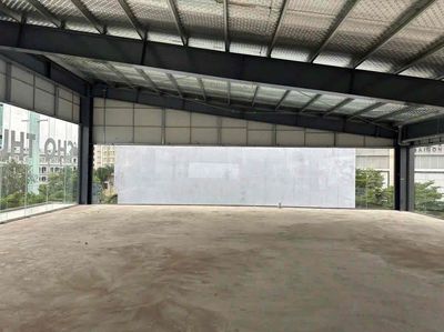 CHO THUÊ TẦNG 3 520M² TOÀ NHÀ MẶT TIỀN TẠI QUẬN 2