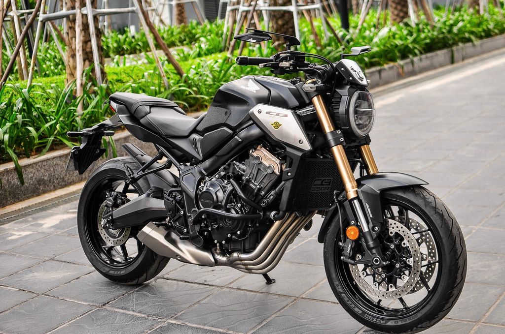 THANH MOTOR Cần bán Honda CB650R 2021. Mua bán Xe máy tại Quận Hoàng Mai Hà Nội được đăng bởi Lê Chí Thanh hình 3