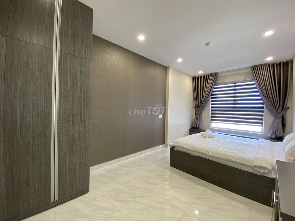 Siêu rẻ, 1 căn 3PN 147 m2, 7.3 tỷ - tại sunrise city, mua nhanh