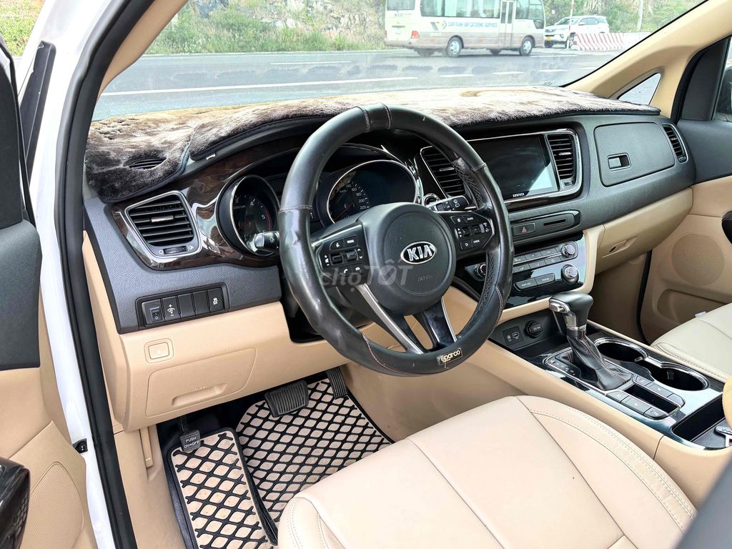 Kia Sedona 2020 2.2 DAT Luxury - 78000 km. Mua bán Ô tô tại Quận 12 Tp Hồ Chí Minh được đăng bởi Hoàng Huy hình 7