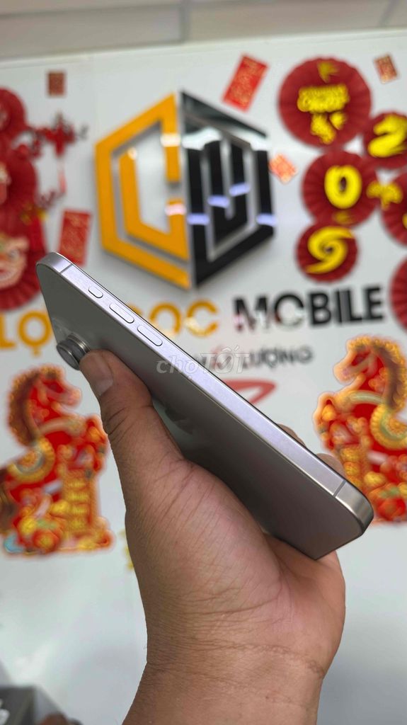 iPhone 15 Pro Max 512GB Đã qua sử dụng. Mua bán Điện thoại tại Quận Ninh Kiều Cần Thơ được đăng bởi Lợi Ngọc mobile hình 1