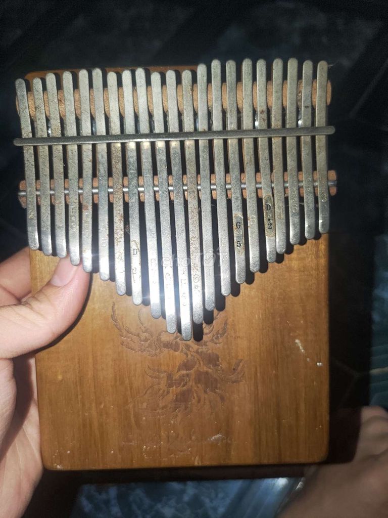 Kalimba cũ tl giá mới 1tr9