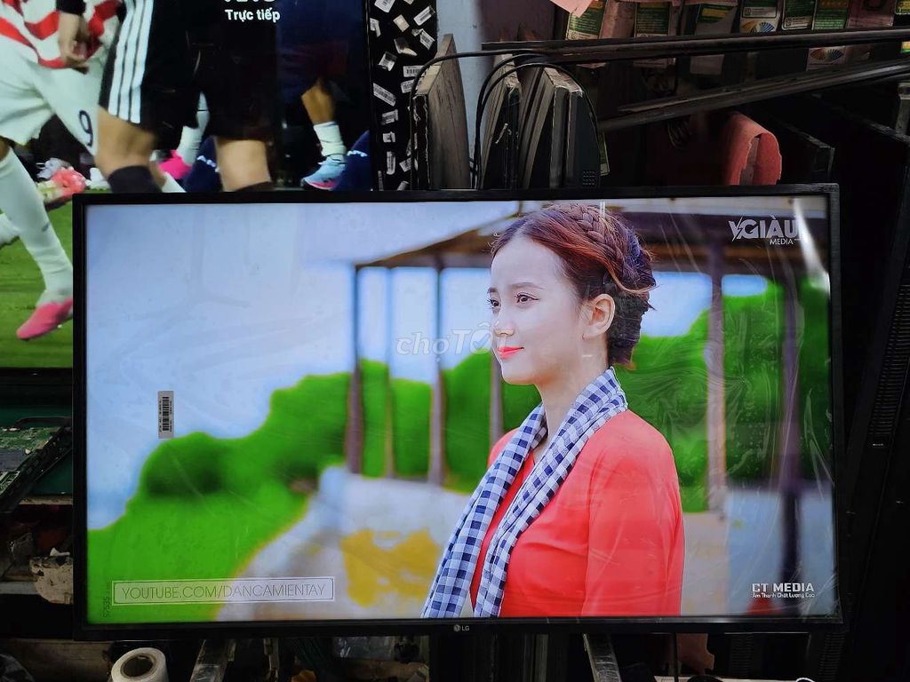 Tivi LG 43 inch UHD - 43UN7300. Blutoot - Mẫu 2021. Mua bán Tivi, Âm thanh tại Huyện Hóc Môn Tp Hồ Chí Minh được đăng bởi Quốc Vinh hình 1