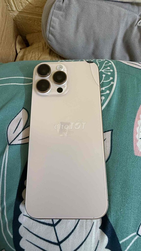 Apple iPhone 16 Max Trắng Đã sử dụng. Mua bán Điện thoại tại Quận Bắc Từ Liêm Hà Nội được đăng bởi sơn hình 1