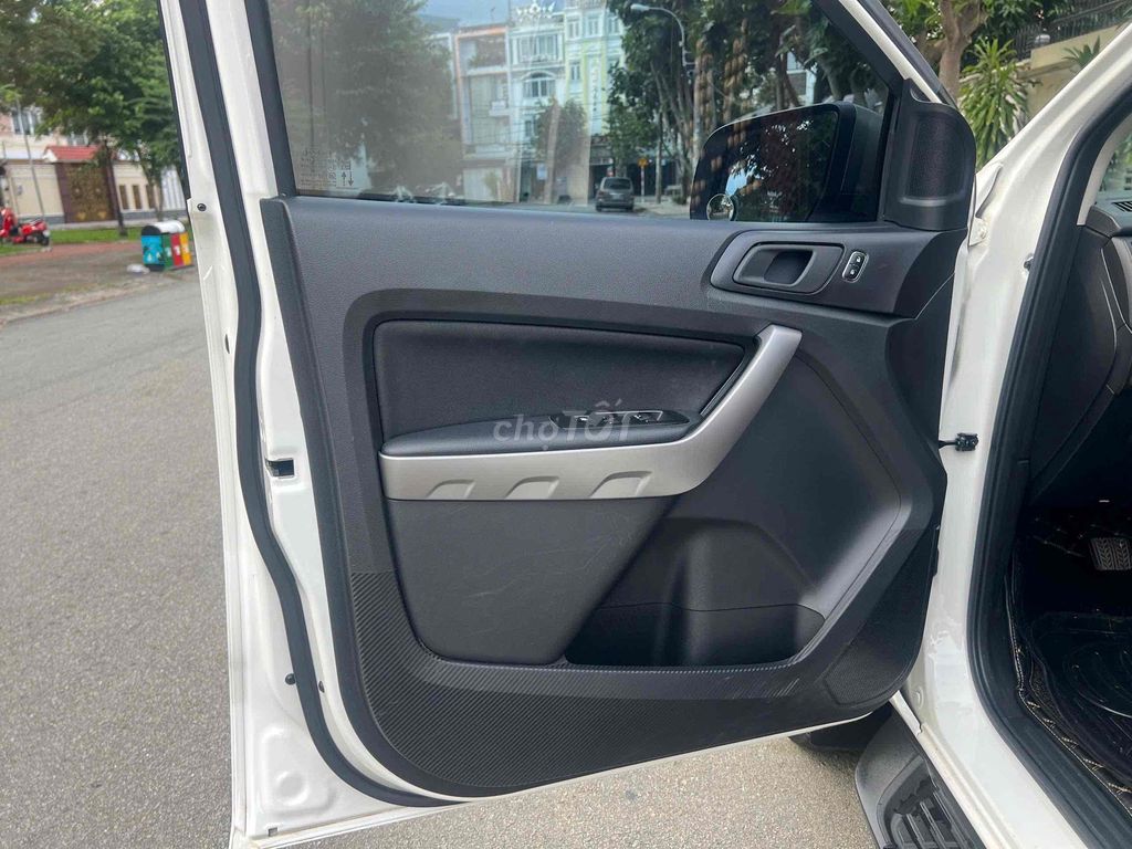 Ford Ranger 2020 XLS 2.2L 4x2 MT - 34000 km. Mua bán Ô tô tại Quận Bình Tân Tp Hồ Chí Minh được đăng bởi Lan pham  hình 9