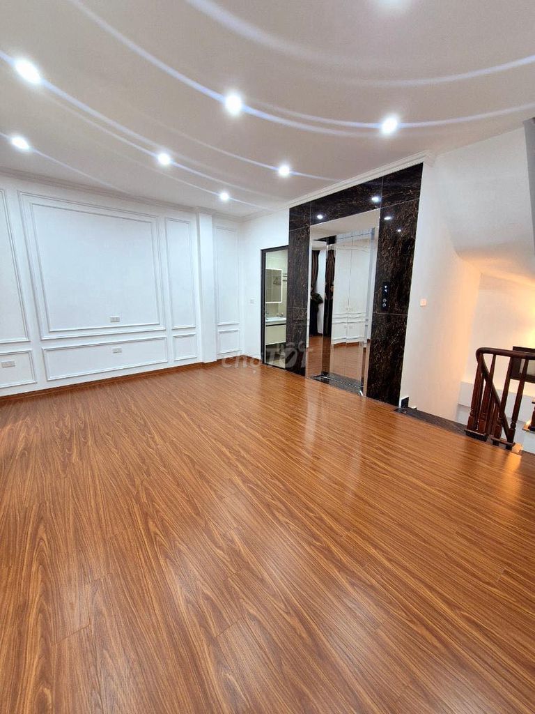 BÁN NHÀ MỚI 6 TẦNG – THANG MÁY – 10M RA PHỐ ĐỒNG CỔ – GẦN CHỢ BƯỞI. Mua bán nhà ở tại Quận Tây Hồ Hà Nội được đăng bởi nguyễn thành đạt hình 5