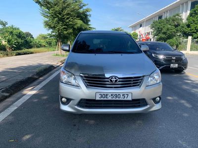 Toyota Innova 2014 2.0V - 15000 km. Mua bán Ô tô tại Quận Nam Từ Liêm Hà Nội được đăng bởi Son