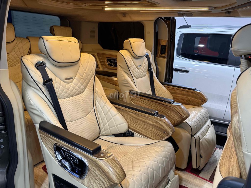 Ford Tourneo 2019 Limousine 2.0 AT - 68000 km. Mua bán Ô tô tại Quận Tân Bình Tp Hồ Chí Minh được đăng bởi FORD PHỔ QUANG XE CŨ hình 3