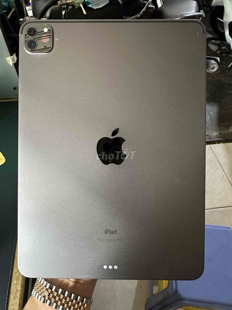 Apple iPad Pro 11" 2020 128GB Xám, Zill, pin 89%. Mua bán Máy tính bảng tại Quận Tân Phú Tp Hồ Chí Minh được đăng bởi Cầm Đồ Trọng Tín hình 1