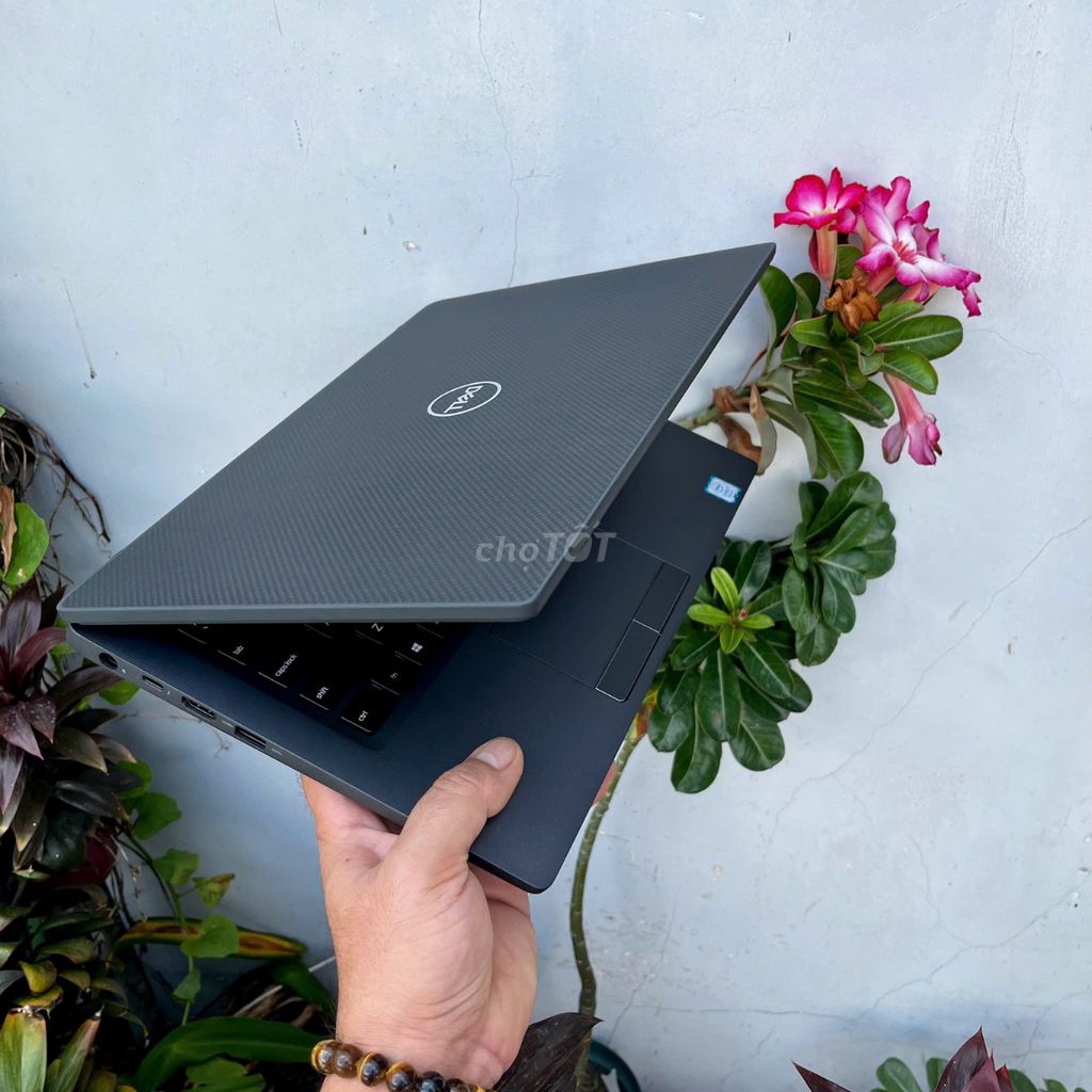 Dell Latitude 7400 i7-8665U/ Ram 8GB/SSD 256GB/14". Mua bán Laptop tại Thành phố Thủ Dầu Một Bình Dương được đăng bởi Nguyễn Quang Hùng hình 1