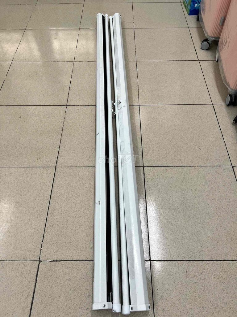 Màn chiếu Apollo 92 inch Trắng. Mua bán Đồ dùng văn phòng tại Thành phố Thủ Đức Tp Hồ Chí Minh được đăng bởi Phạm Văn Linh hình 1