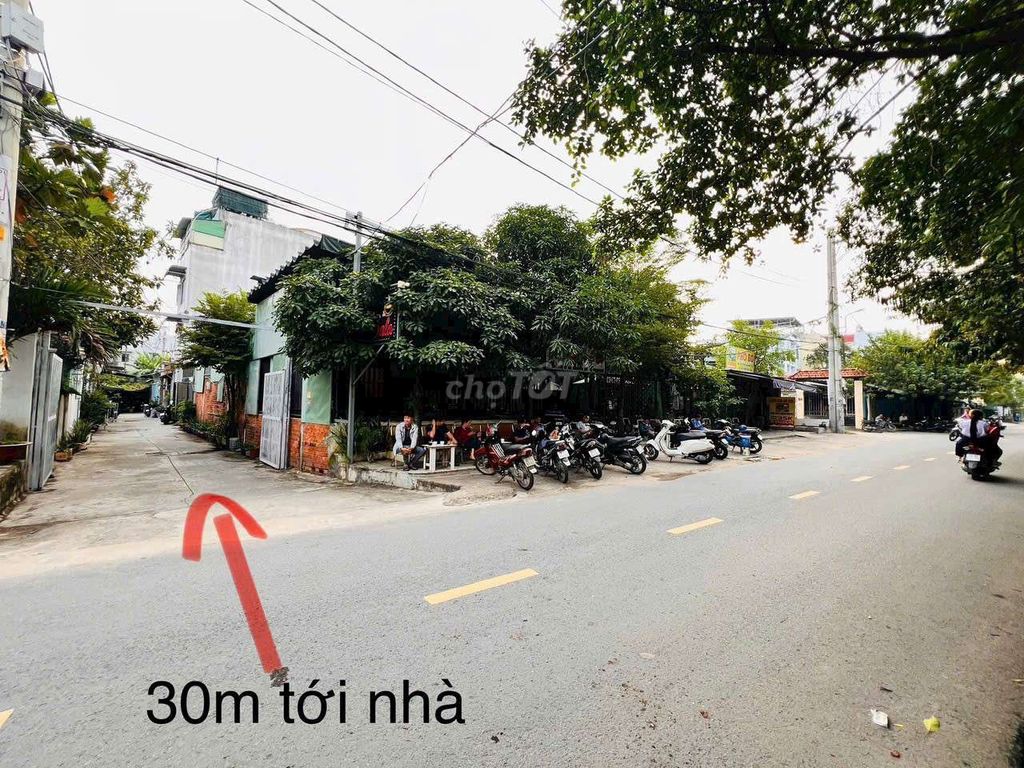 Nhà đường 2 ô tô né nhau. 5x12m xây 1 lầu đẹp