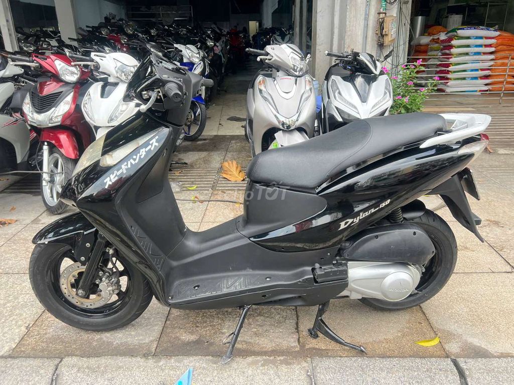 Honda Dylan 150 2005 Черный
