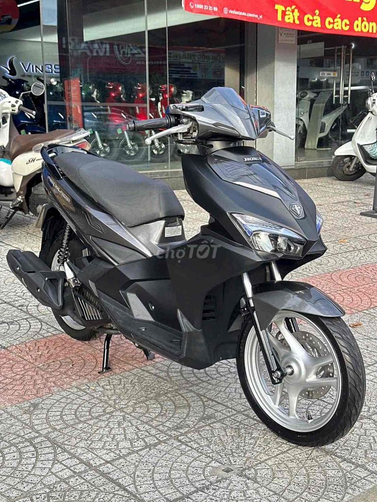Honda Air Blade 2018 Xám. Mua bán Xe máy tại Quận Liên Chiểu Đà Nẵng được đăng bởi Thành Đại   hình 2