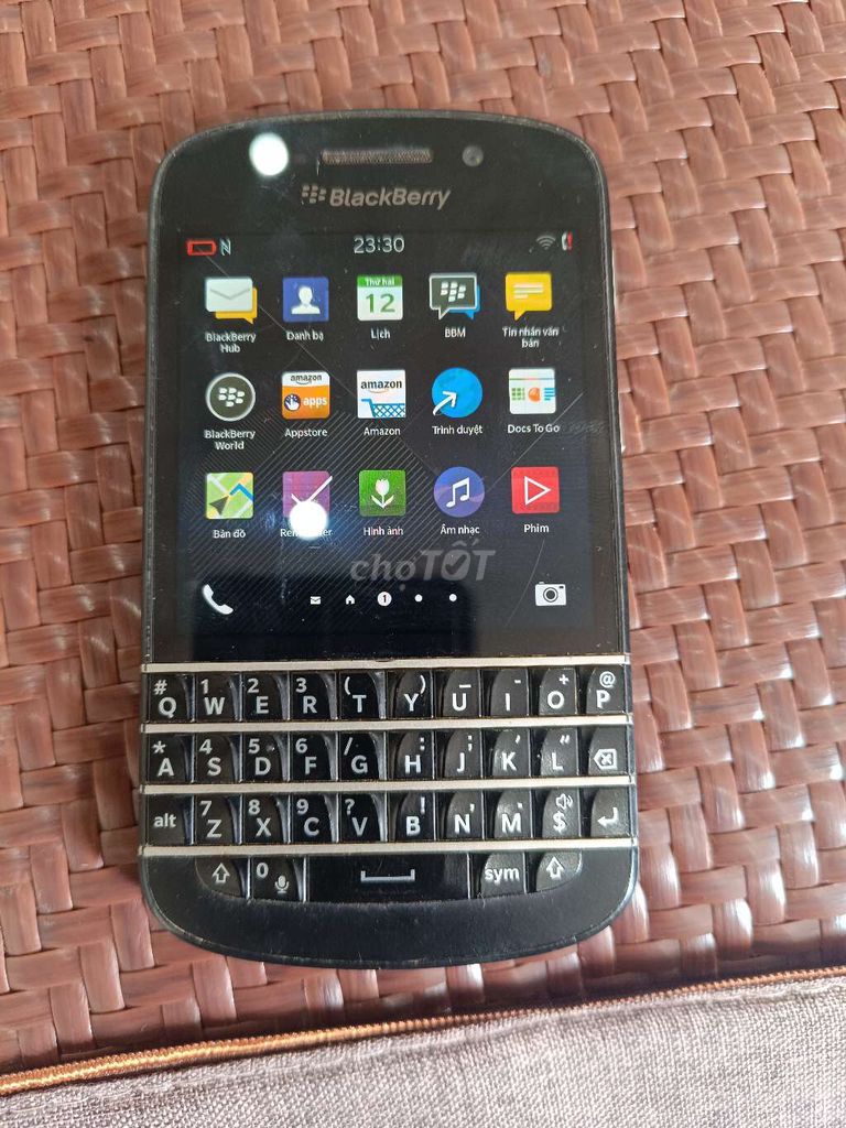 BlackBerry Điện thoại màu Đen. Mua bán Điện thoại tại Quận 3 Tp Hồ Chí Minh được đăng bởi lak hình 1