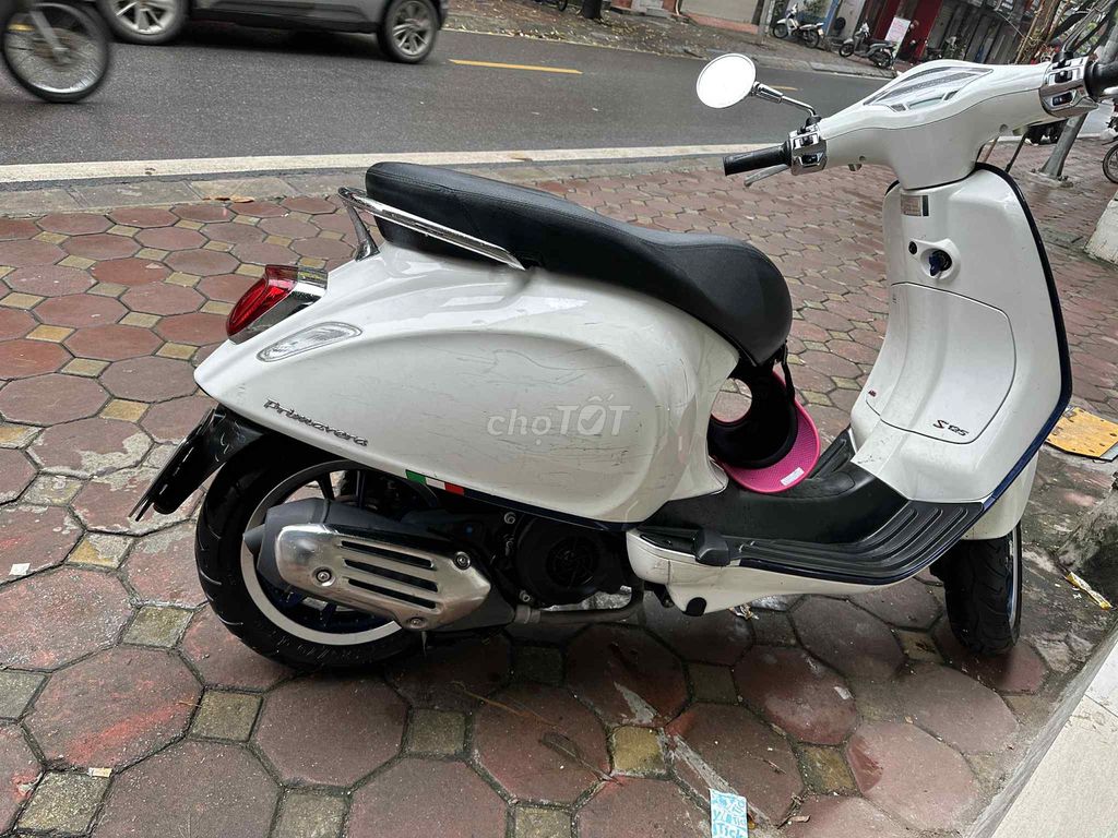 Bán xe Vespa primavera 2022. Mua bán Xe máy tại Quận Thanh Xuân Hà Nội được đăng bởi Lê Dũng hình 1