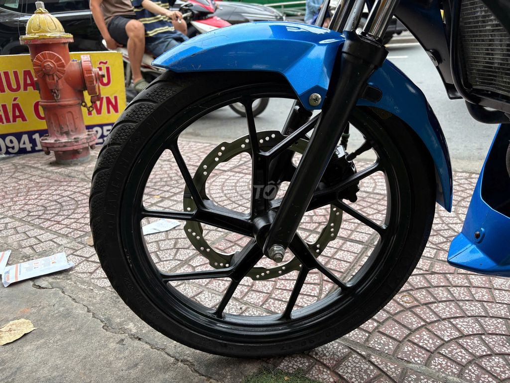 Suzuki Raider 150cc 2020 госномер 64d1-56607