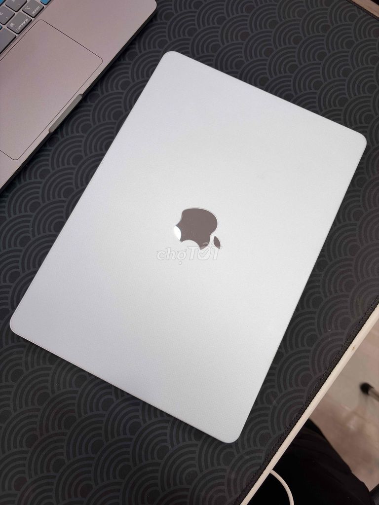 Macbook Air M4 13 inch 16GB/512GB 10C10G sạc 20L. Mua bán Laptop tại Quận Bình Thạnh Tp Hồ Chí Minh được đăng bởi PHẠM CHÍ CƯỜNG hình 1