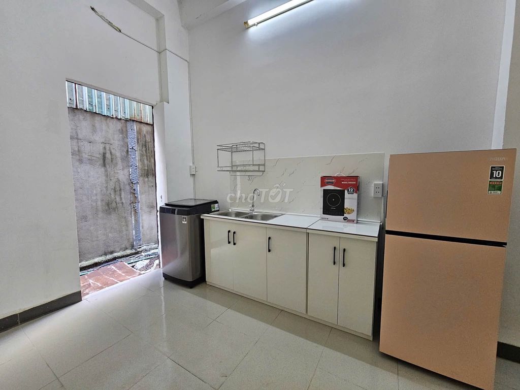 Cho thuê căn 2PN full nội thất mới 100% Nguyễn Viết Xuân