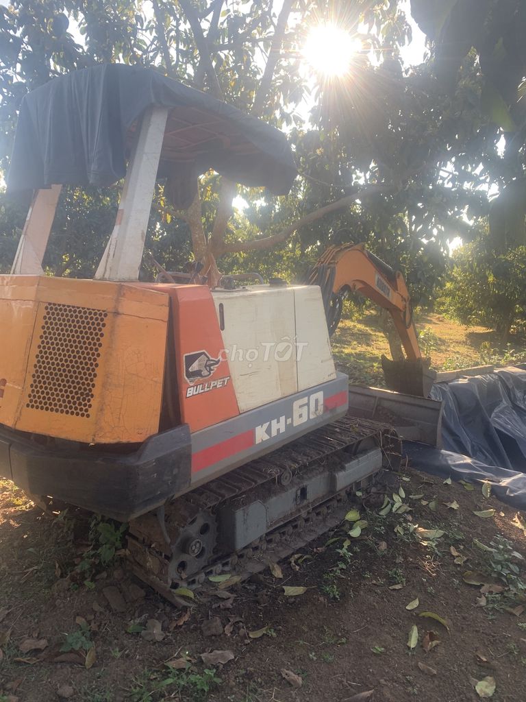 Bán Xe Cuốc Kubota KH 60