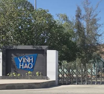 TUYỂN CÔNG NHÂN DÁN NHÃN ĐÓNG CHAI