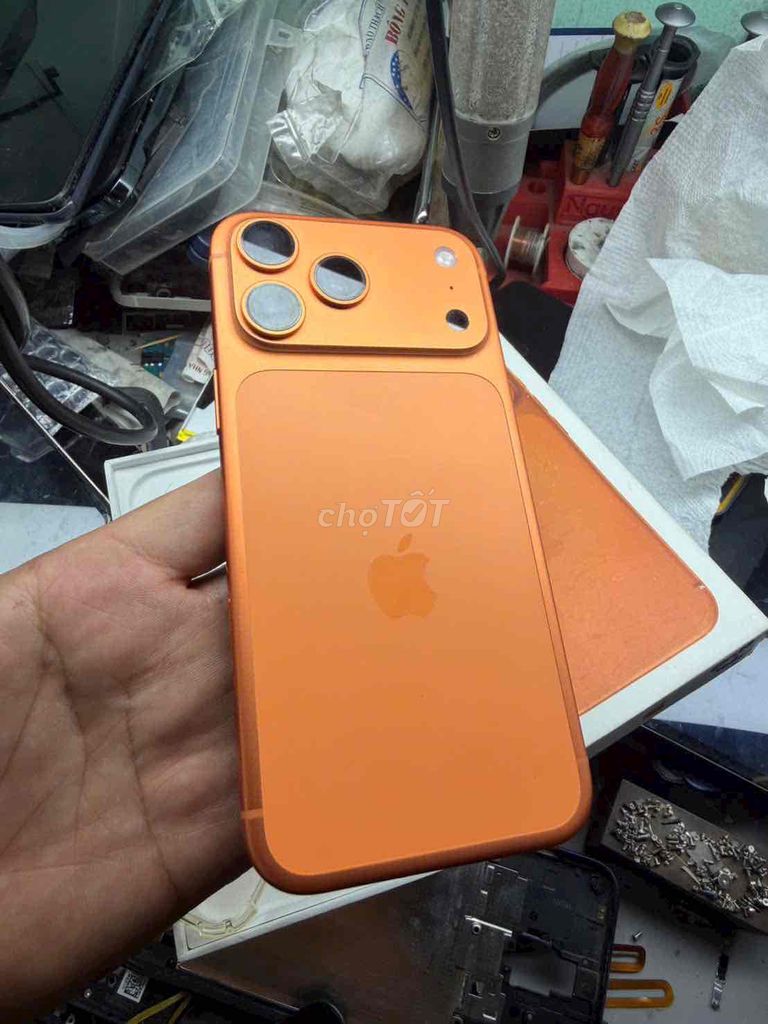 Apple iPhone 17 Pro Max 256GB Cam Việt Nam 99%. Mua bán Điện thoại tại Thị xã Tân Uyên Bình Dương được đăng bởi Nguyễn Đình Nhất hình 1