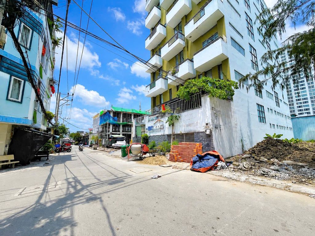 Chị Hai bán đất 172m2, ngang 9m, sát MT Lê Văn Lương, chỉ 3.5 tỷ